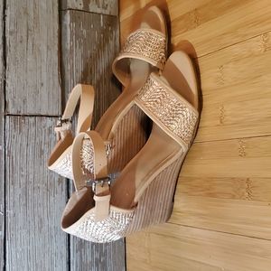 Crown Vintage sandles Size 7 Wedge heel